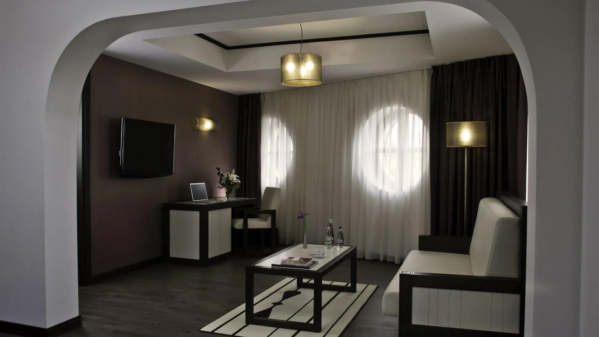 Epoque Hotel - Relais & Chateaux Bucharest