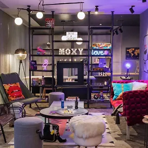Moxy Old Town Bukarest