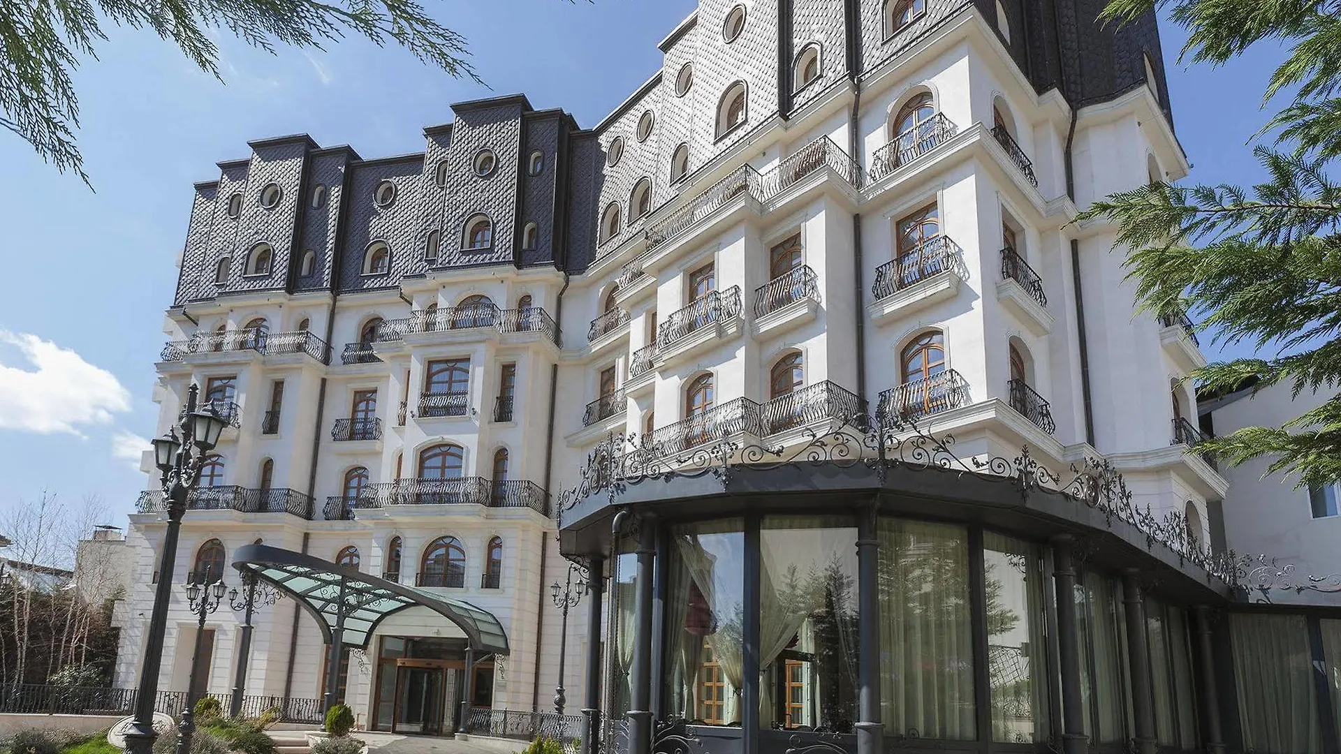 Epoque Hotel - Relais & Chateaux Bucharest